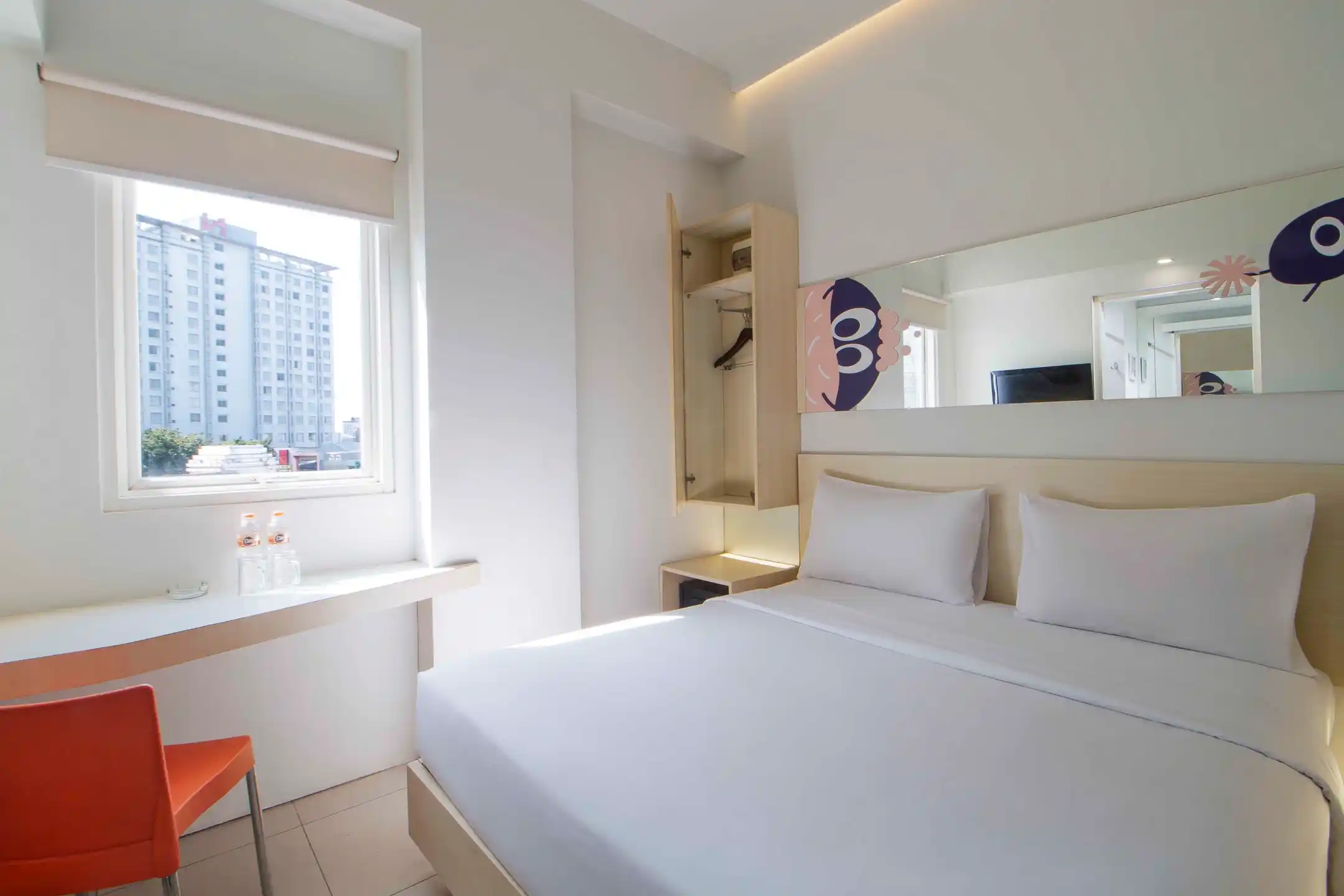 Cleo Room view 1