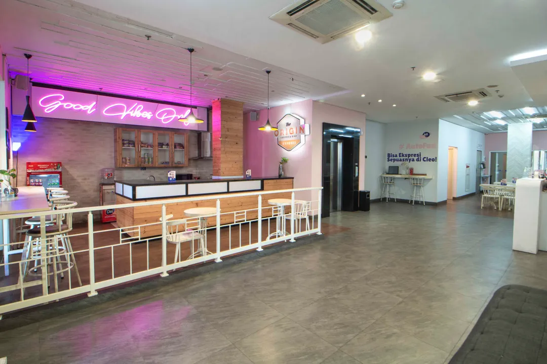 Bar & Resto